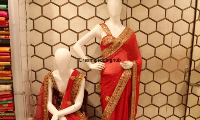 KHOOBSURAT MALL  Best Family Clothing